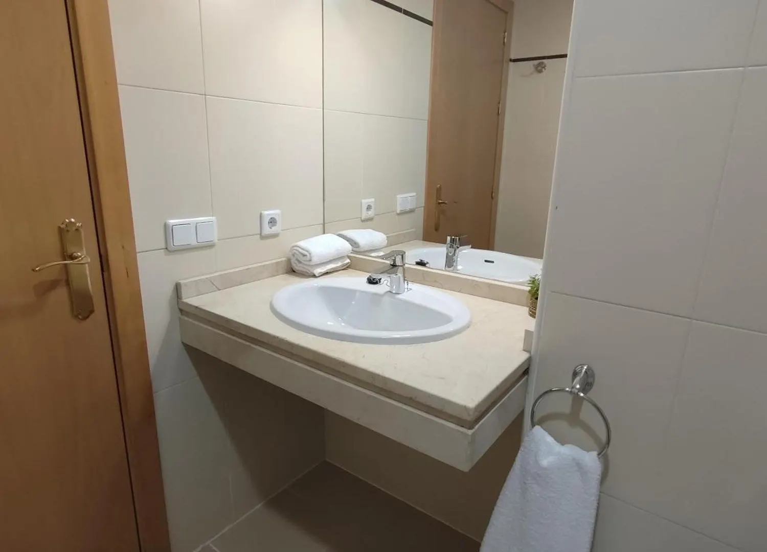 Apartamento En Sevilla Con Piscina La Algaba 0*,